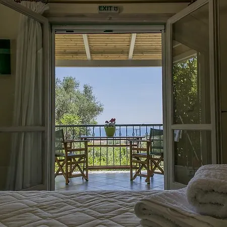 Muses Villas Finikounta Room photo